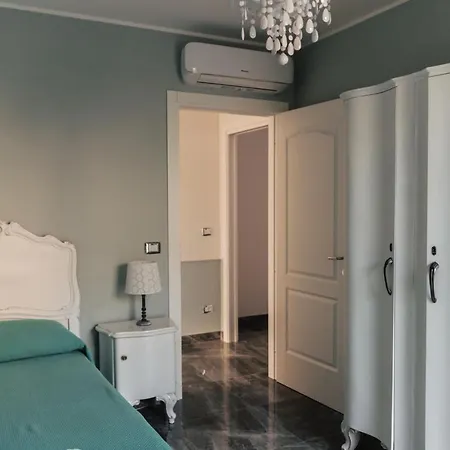 Nocleg ze śniadaniem Domus Aurea 20 4*