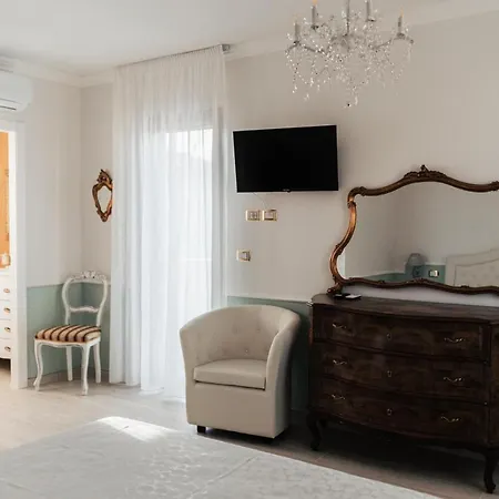 Nocleg ze śniadaniem Domus Aurea 20 4*