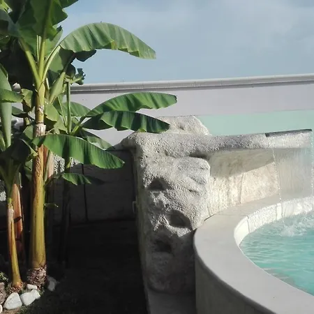 Domus Aurea 20 Nocleg ze śniadaniem 4*