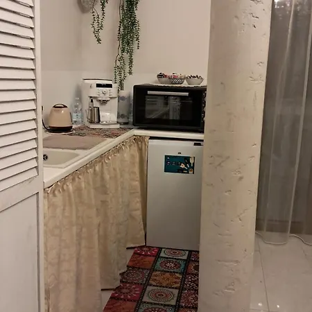 Domus Aurea 20 Bed & Breakfast *