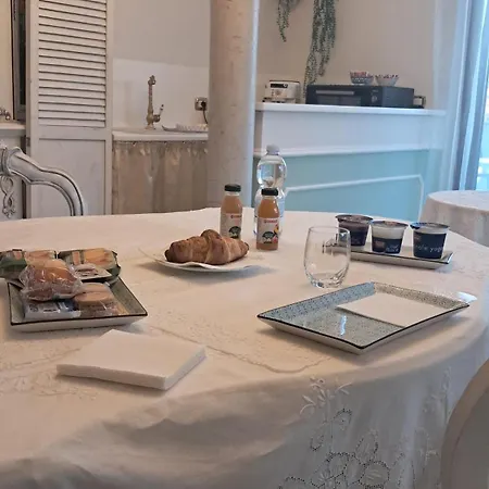 Bed & Breakfast Domus Aurea 20 *