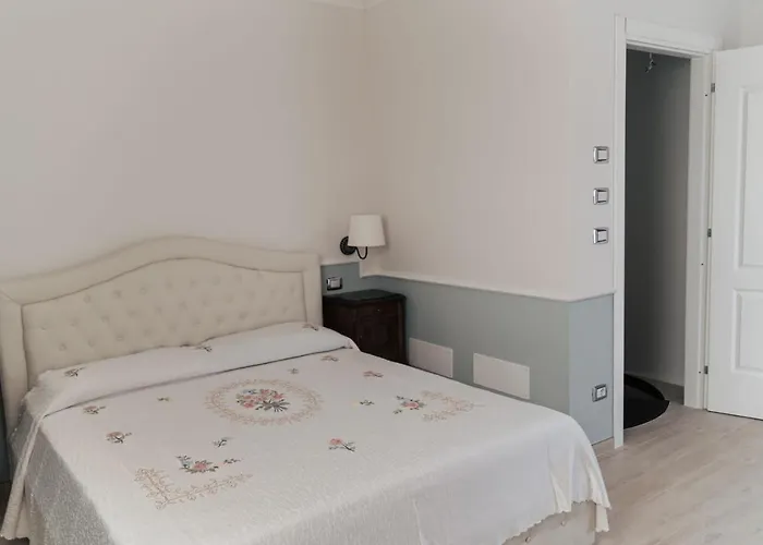 Domus Aurea 20 Отель типа 